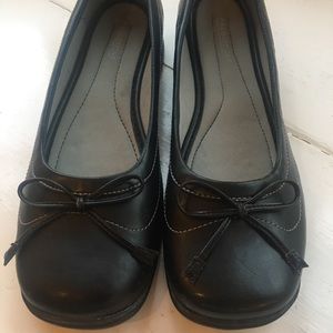 New never used woman’s size 9 shoe